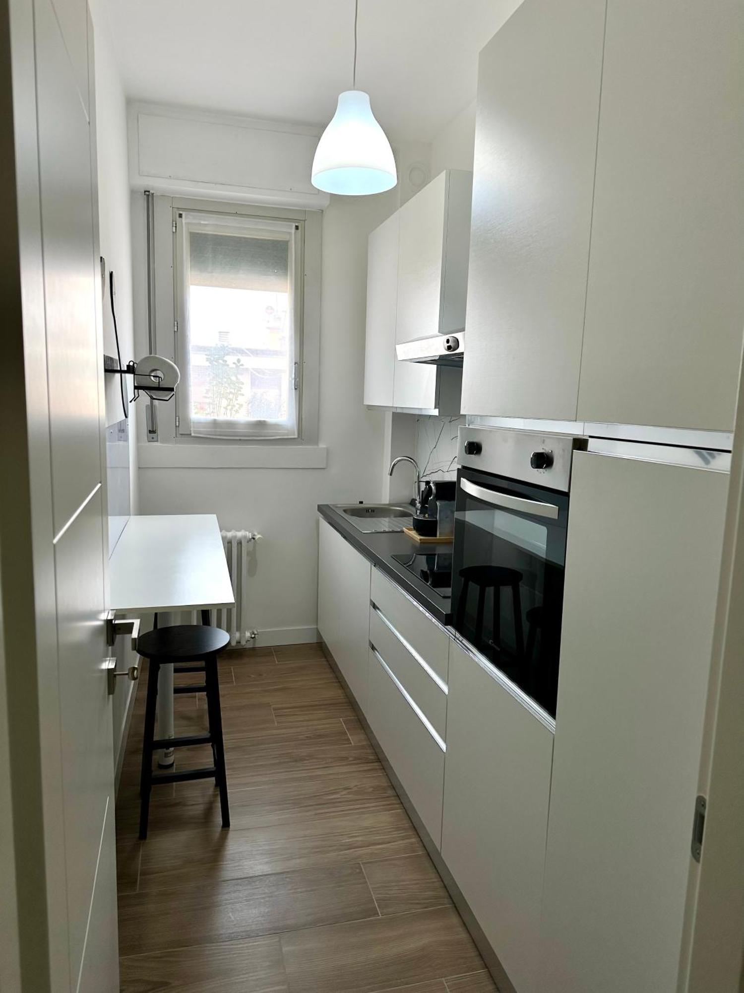 Bicocca Modern Apartment Milaan Buitenkant foto